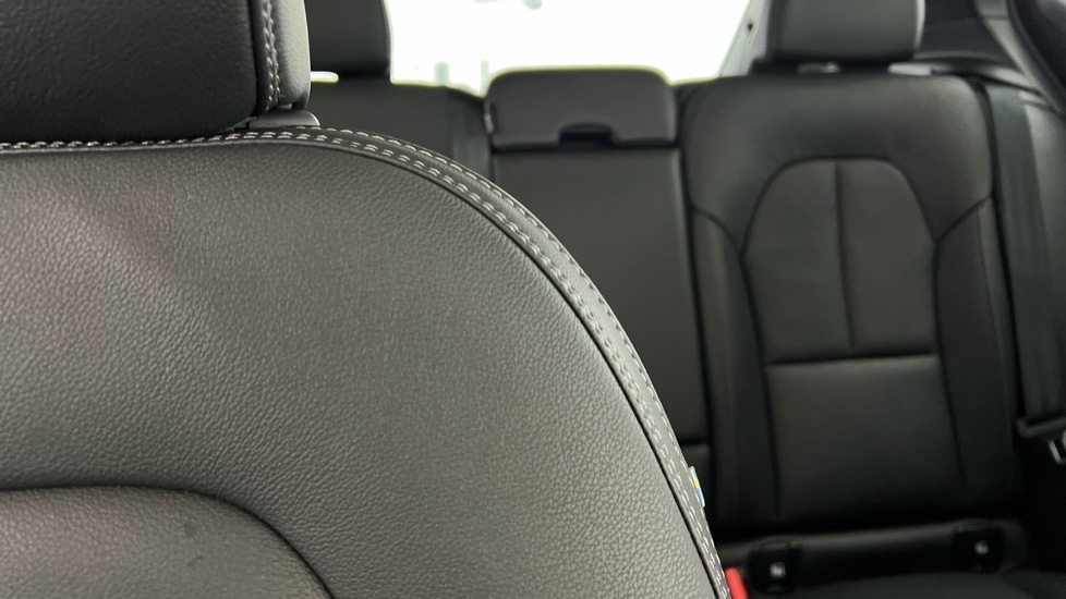 Used Volvo XC40 2024 for sale - 76921839: Photo 37