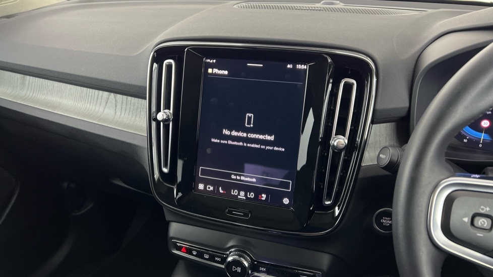 Used Volvo XC40 2024 for sale - 76921839: Photo 44