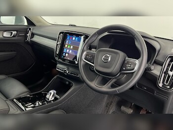 Used Volvo XC40 2024 for sale - 76921839: Photo