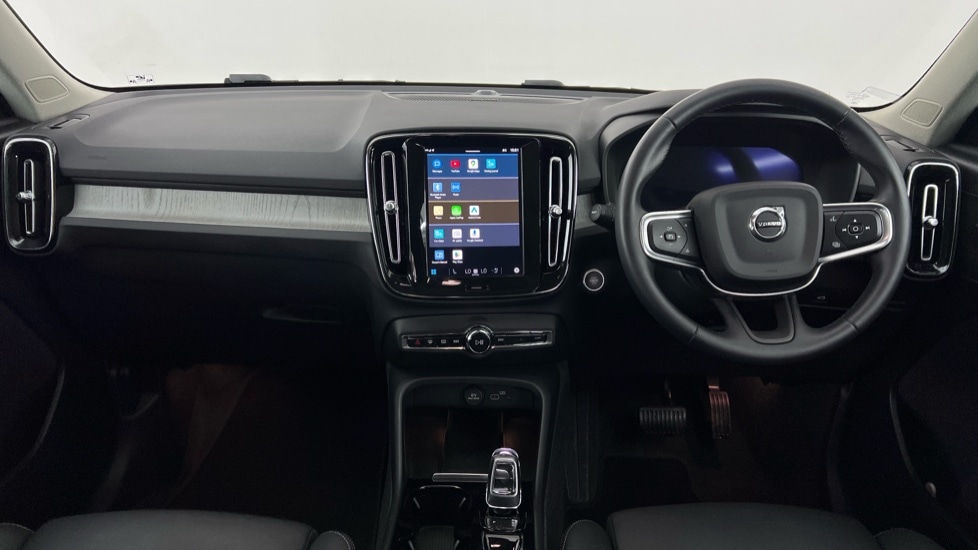 Used Volvo XC40 2024 for sale - 76921839: Photo 5