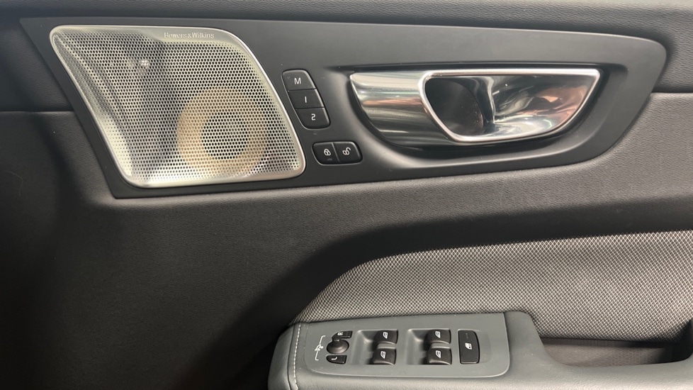 Used Volvo XC60 2020 for sale - 77903243: Photo 15