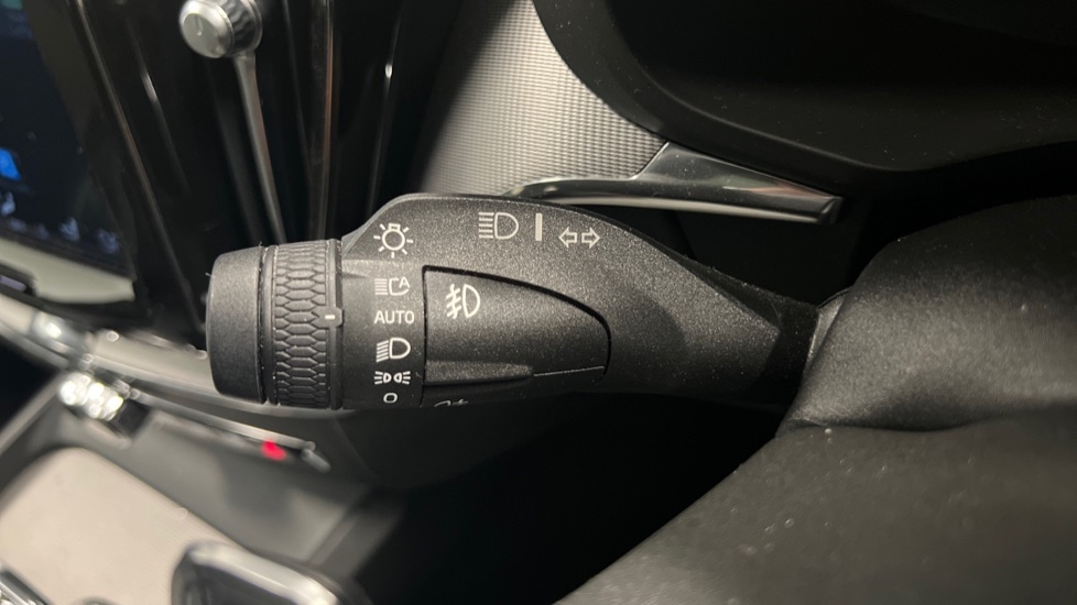 Used Volvo XC60 2020 for sale - 77903243: Photo 23