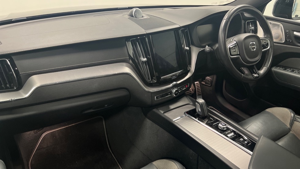 Used Volvo XC60 2020 for sale - 77903243: Photo 4