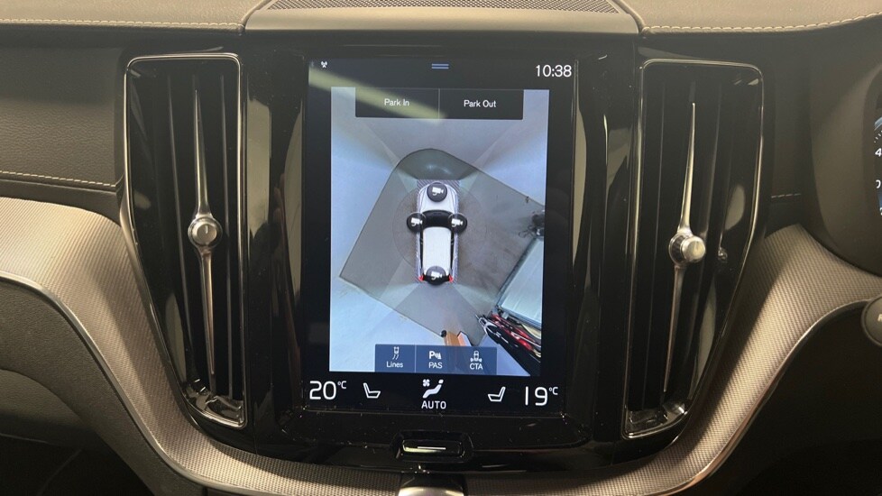 Used Volvo XC60 2020 for sale - 77903243: Photo 45