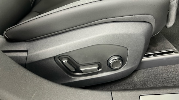 Used Polestar Polestar 4 2025 for sale - 75565410: Photo 40