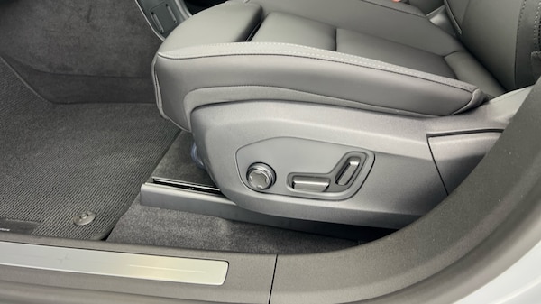 Used Polestar Polestar 4 2025 for sale - 75565410: Photo 50