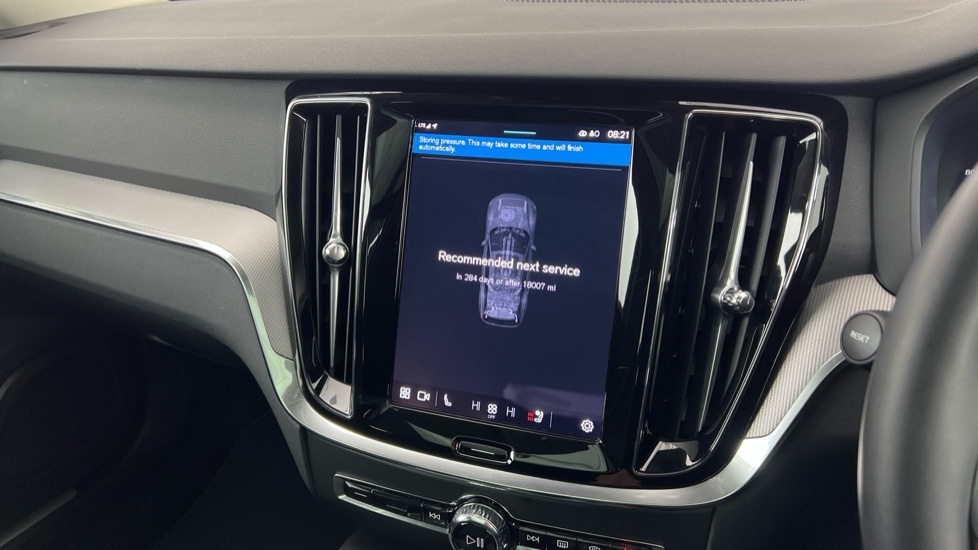 Used Volvo V60 2025 for sale - 77261631: Photo 14