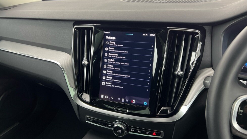 Used Volvo V60 2025 for sale - 77261631: Photo 17