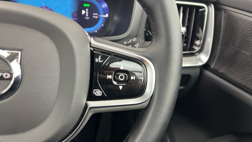 Used Volvo V60 2025 for sale - 77261631: Photo 22