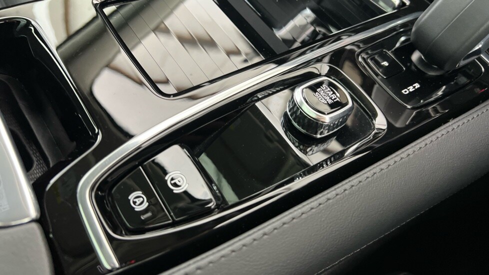 Used Volvo V60 2025 for sale - 77261631: Photo 27