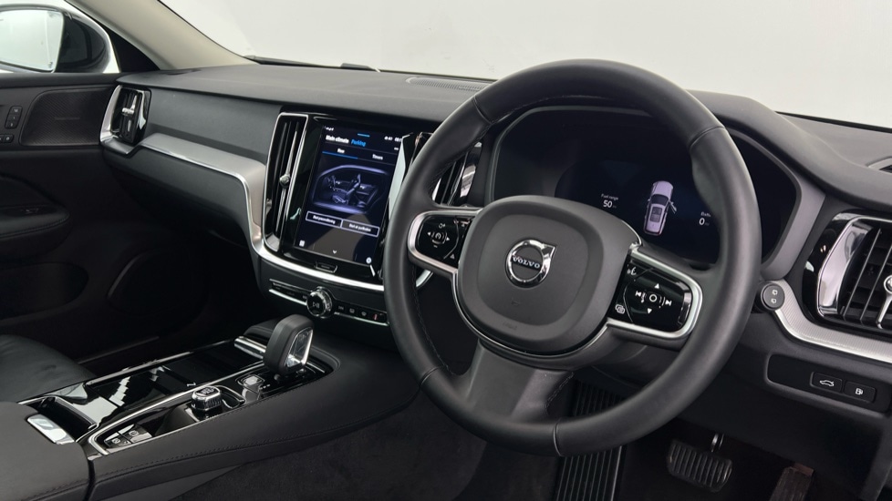 Used Volvo V60 2025 for sale - 77261631: Photo 4