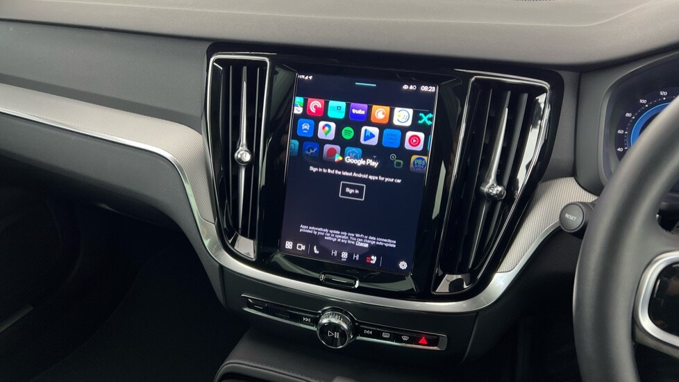 Used Volvo V60 2025 for sale - 77261631: Photo 47