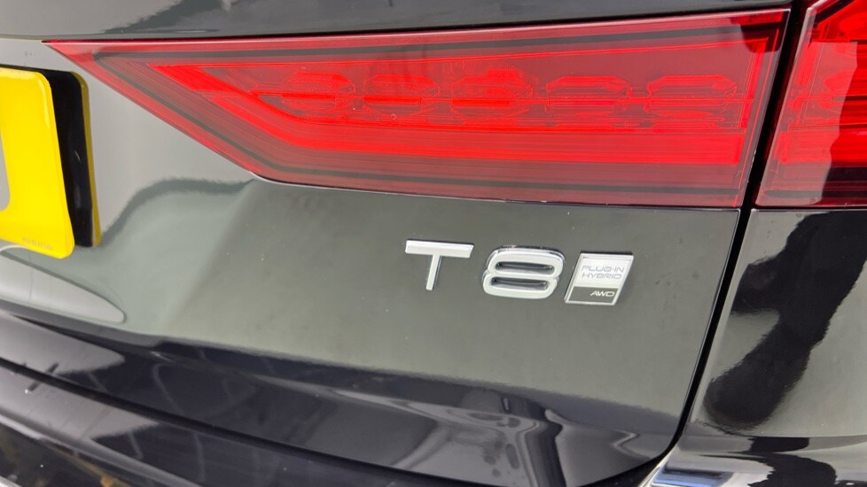 Used Volvo V60 2025 for sale - 77261631: Photo 54