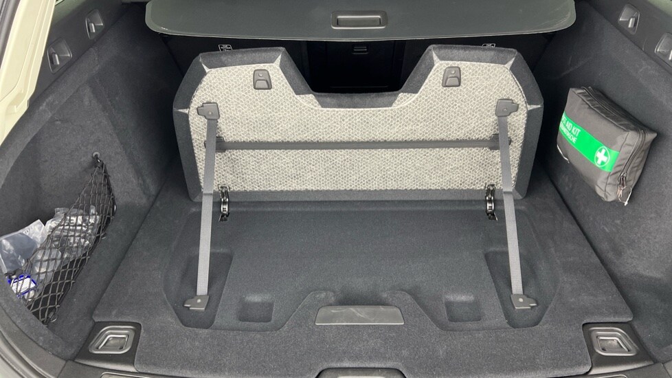 Used Volvo V60 2025 for sale - 77261631: Photo 57