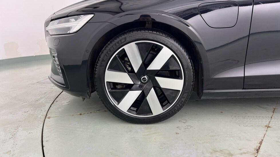 Used Volvo V60 2025 for sale - 77261631: Photo 66