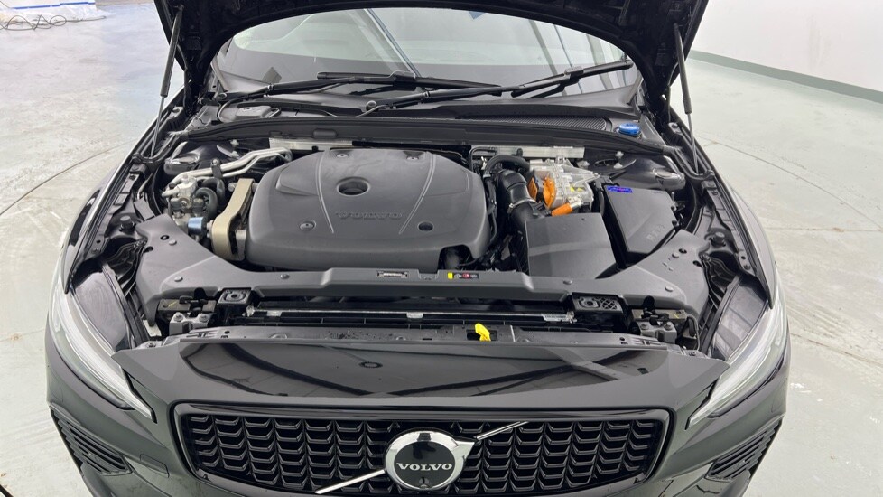 Used Volvo V60 2025 for sale - 77261631: Photo 69