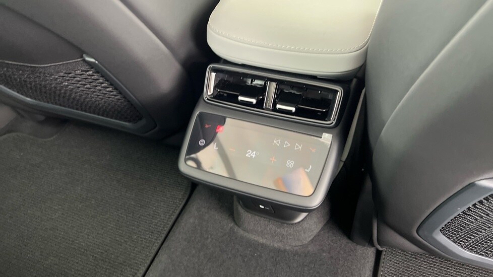 Used Polestar Polestar 4 2025 for sale - 76661030: Photo 20