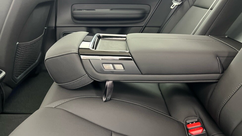 Used Polestar Polestar 4 2025 for sale - 76661030: Photo 75