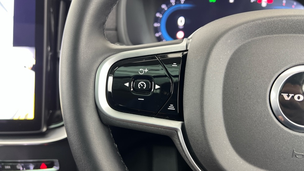 Used Volvo XC90 2025 for sale - 77050964: Photo 21