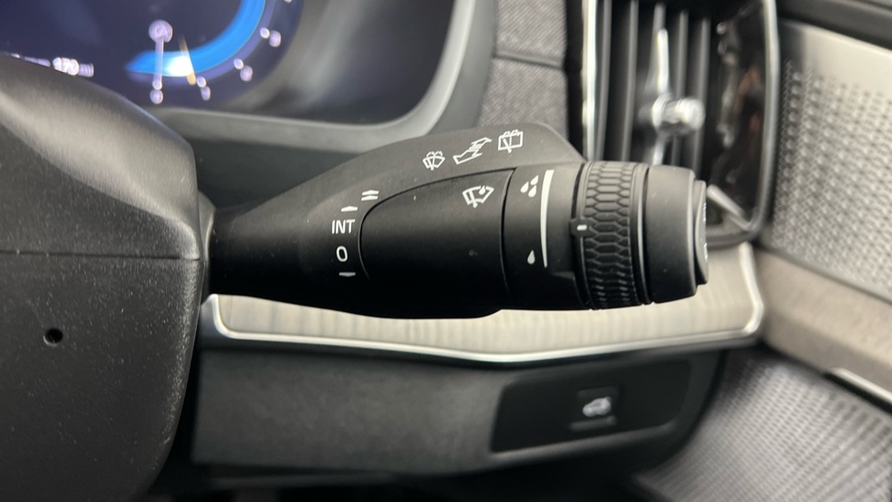 Used Volvo XC90 2025 for sale - 77050964: Photo 23