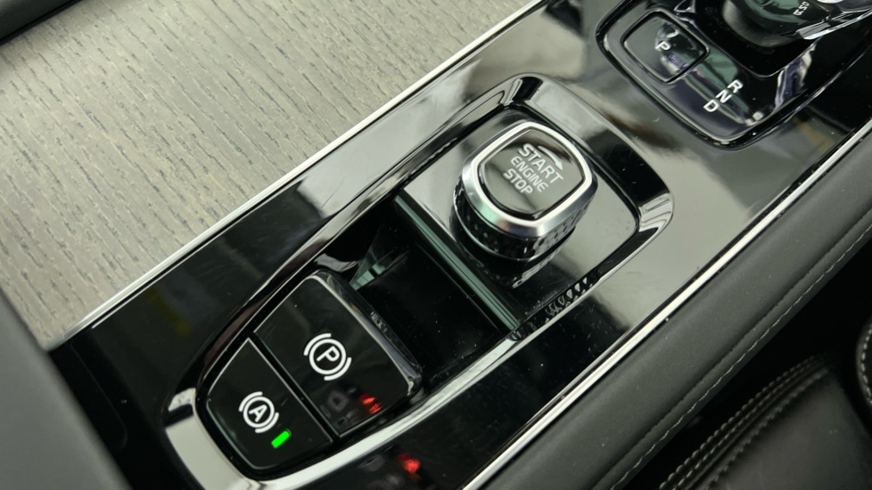 Used Volvo XC90 2025 for sale - 77050964: Photo 27