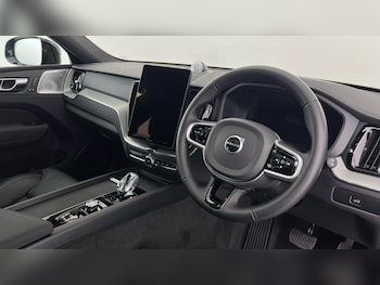 Used Volvo XC60 2025 for sale - 77732438: Photo