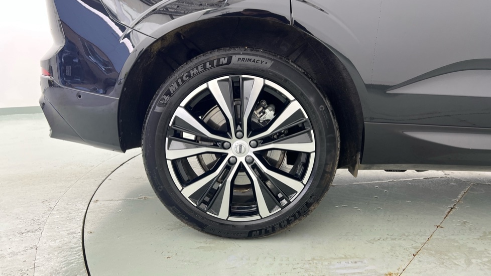 Used Volvo XC60 2025 for sale - 77042856: Photo 9