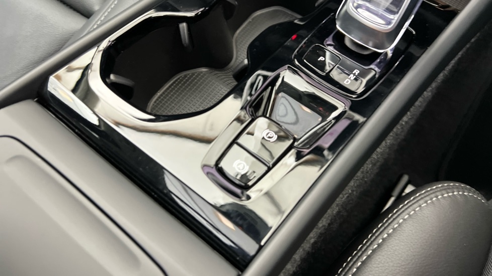 Used Volvo XC40 2024 for sale - 76586887: Photo 27