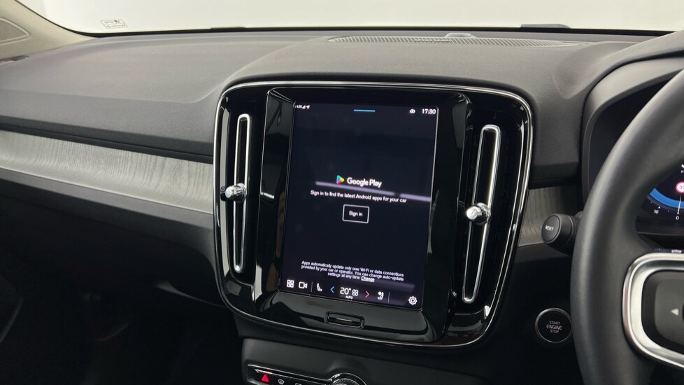 Used Volvo XC40 2024 for sale - 76586887: Photo 53