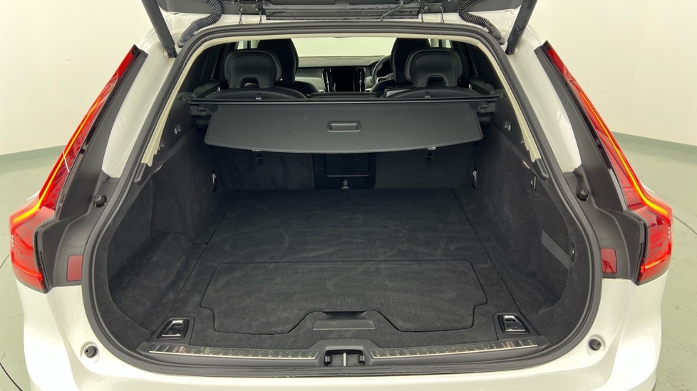 Used Volvo V90 2022 for sale - 76112266: Photo 13