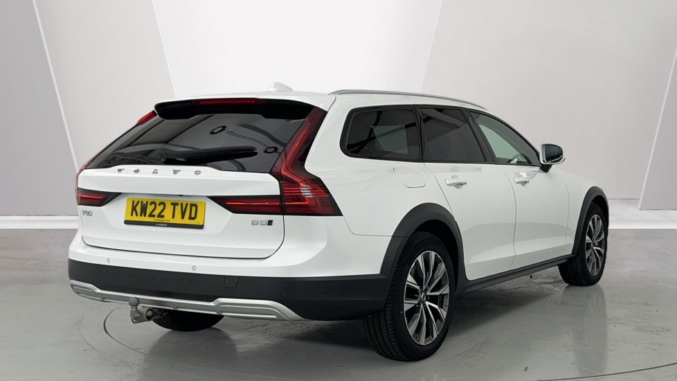 Used Volvo V90 2022 for sale - 76112266: Photo 2