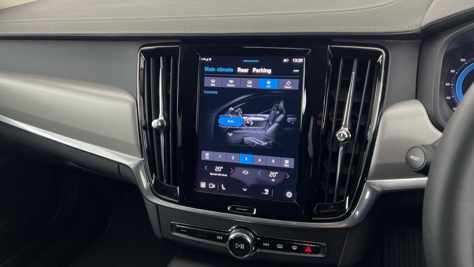 Used Volvo V90 2022 for sale - 76112266: Photo 45