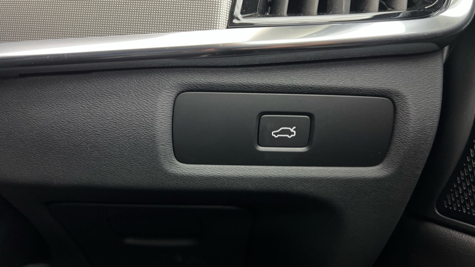 Used Volvo V90 2022 for sale - 76112266: Photo 50