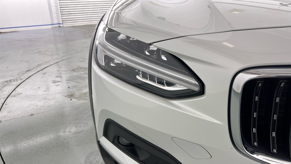 Used Volvo V90 2022 for sale - 76112266: Photo 63