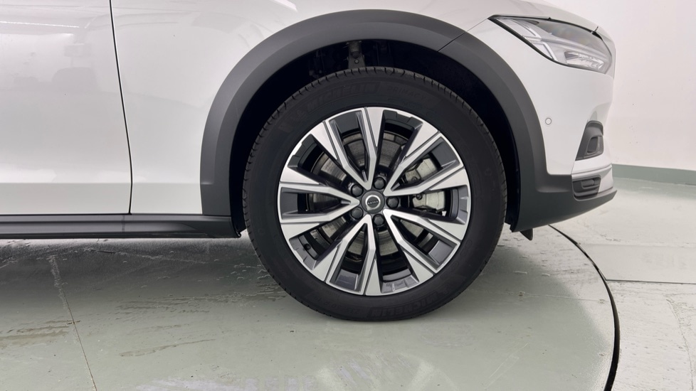 Used Volvo V90 2022 for sale - 76112266: Photo 64