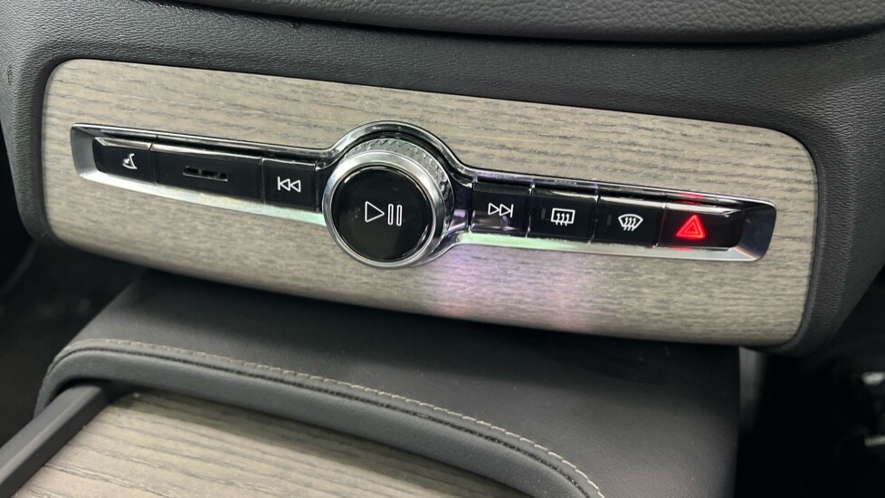 Used Volvo XC90 2022 for sale - 76021938: Photo 45