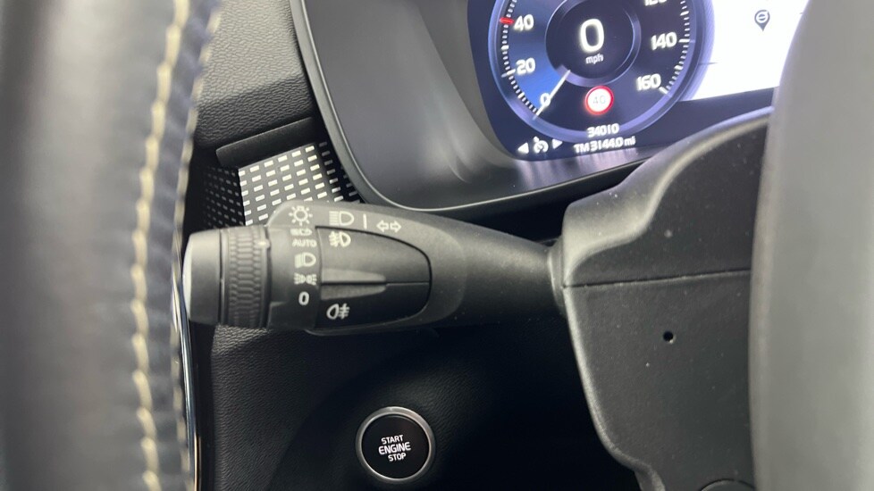 Used Volvo XC40 2021 for sale - 78128947: Photo 20