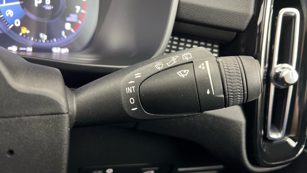 Used Volvo XC40 2021 for sale - 78128947: Photo 23