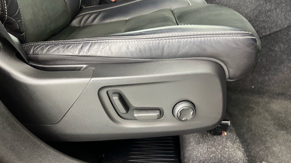 Used Volvo XC40 2021 for sale - 78128947: Photo 26