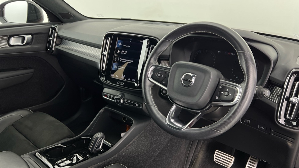 Used Volvo XC40 2021 for sale - 78128947: Photo 4