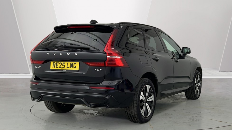 Used Volvo XC60 2025 for sale - 77678848: Photo 2
