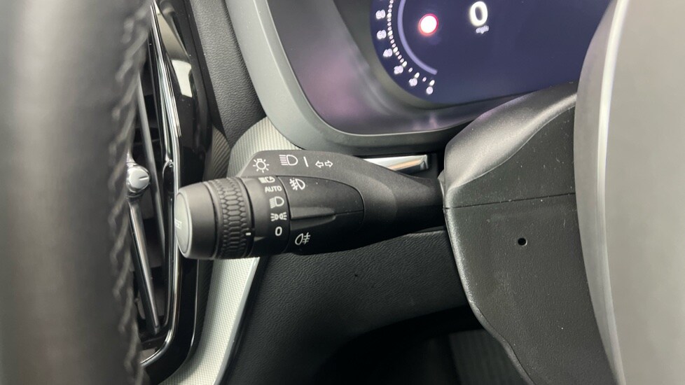 Used Volvo XC60 2025 for sale - 77678848: Photo 20