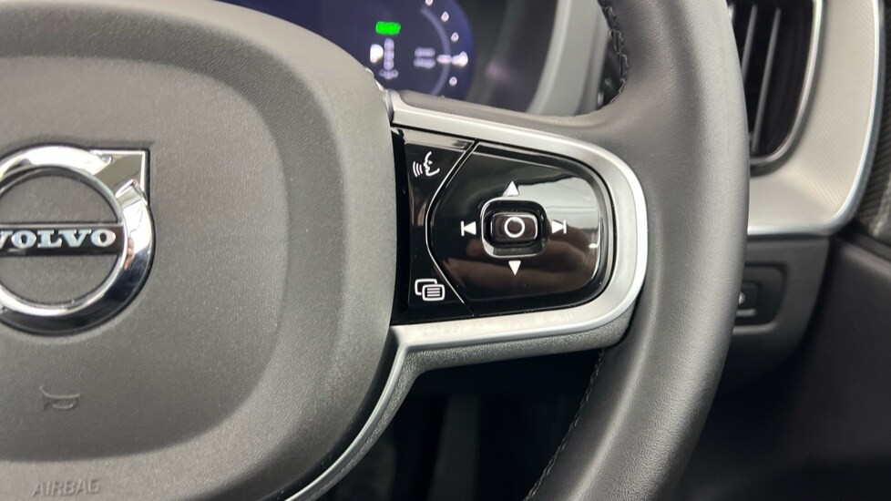 Used Volvo XC60 2025 for sale - 77678848: Photo 22