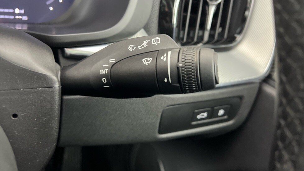 Used Volvo XC60 2025 for sale - 77678848: Photo 23