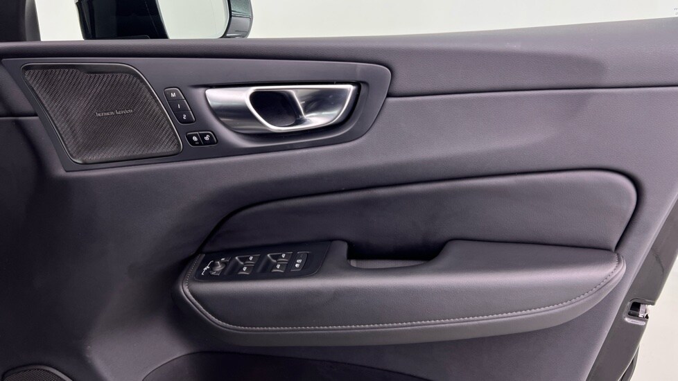 Used Volvo XC60 2025 for sale - 77678848: Photo 29