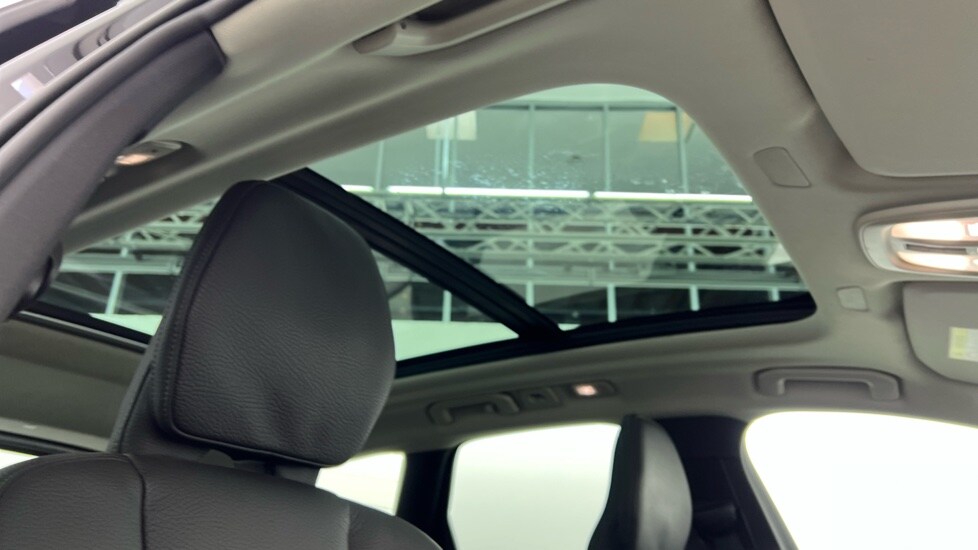 Used Volvo XC60 2025 for sale - 77678848: Photo 31