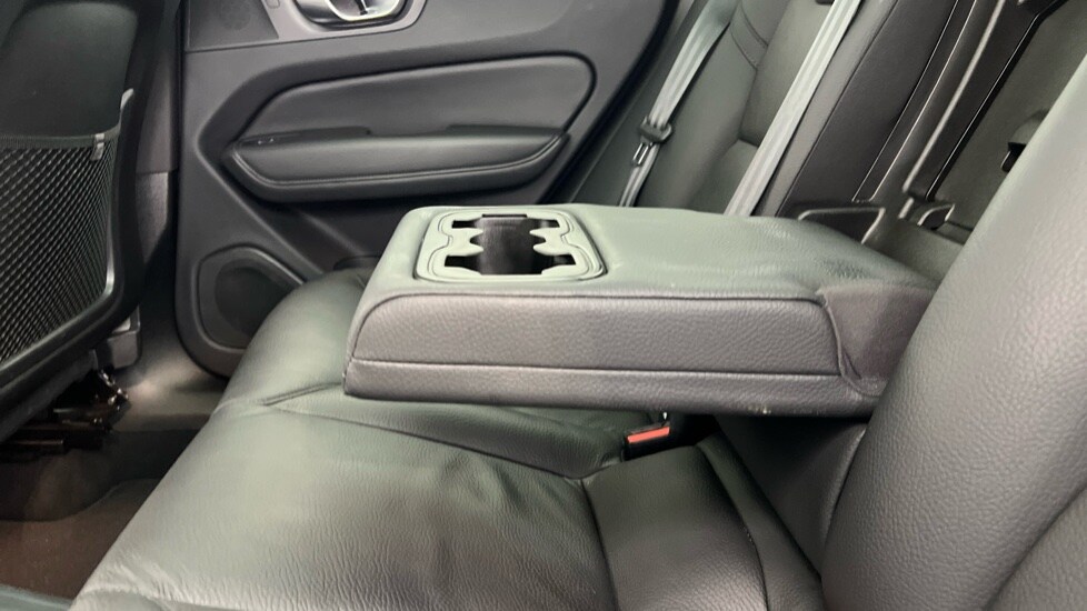 Used Volvo XC60 2025 for sale - 77678848: Photo 34