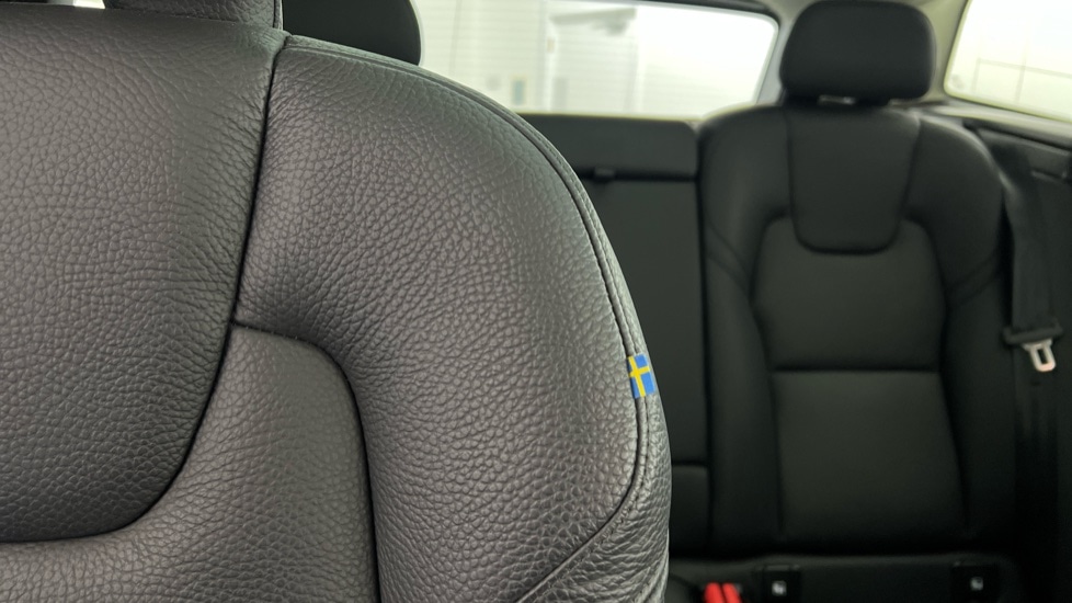 Used Volvo XC60 2025 for sale - 77678848: Photo 36