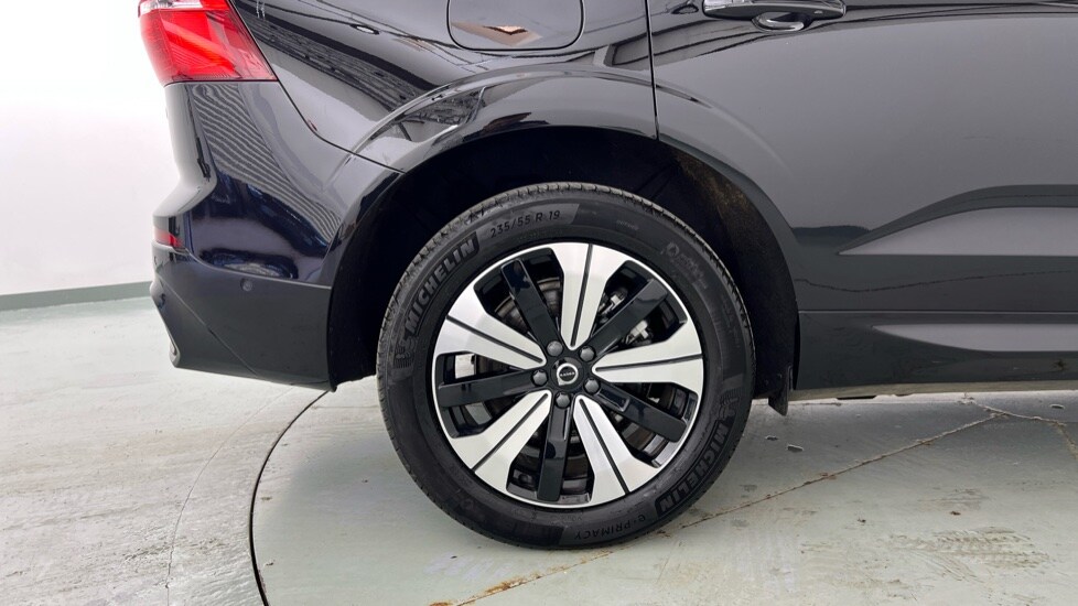 Used Volvo XC60 2025 for sale - 77678848: Photo 9