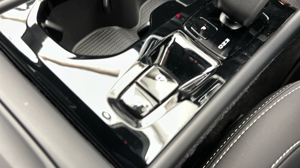 Used Volvo XC40 2024 for sale - 76458962: Photo 27